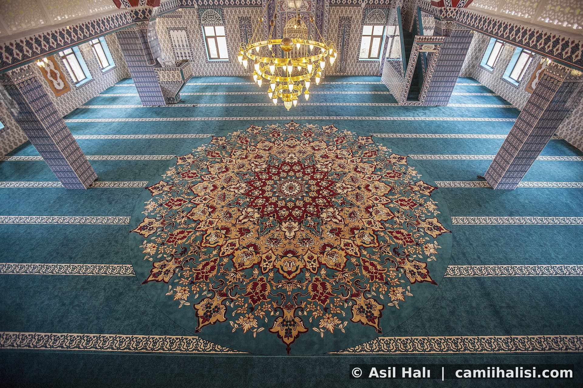 Bir Cami Halısı Projesi Neden Daha Başlamadan Kaybedilir
