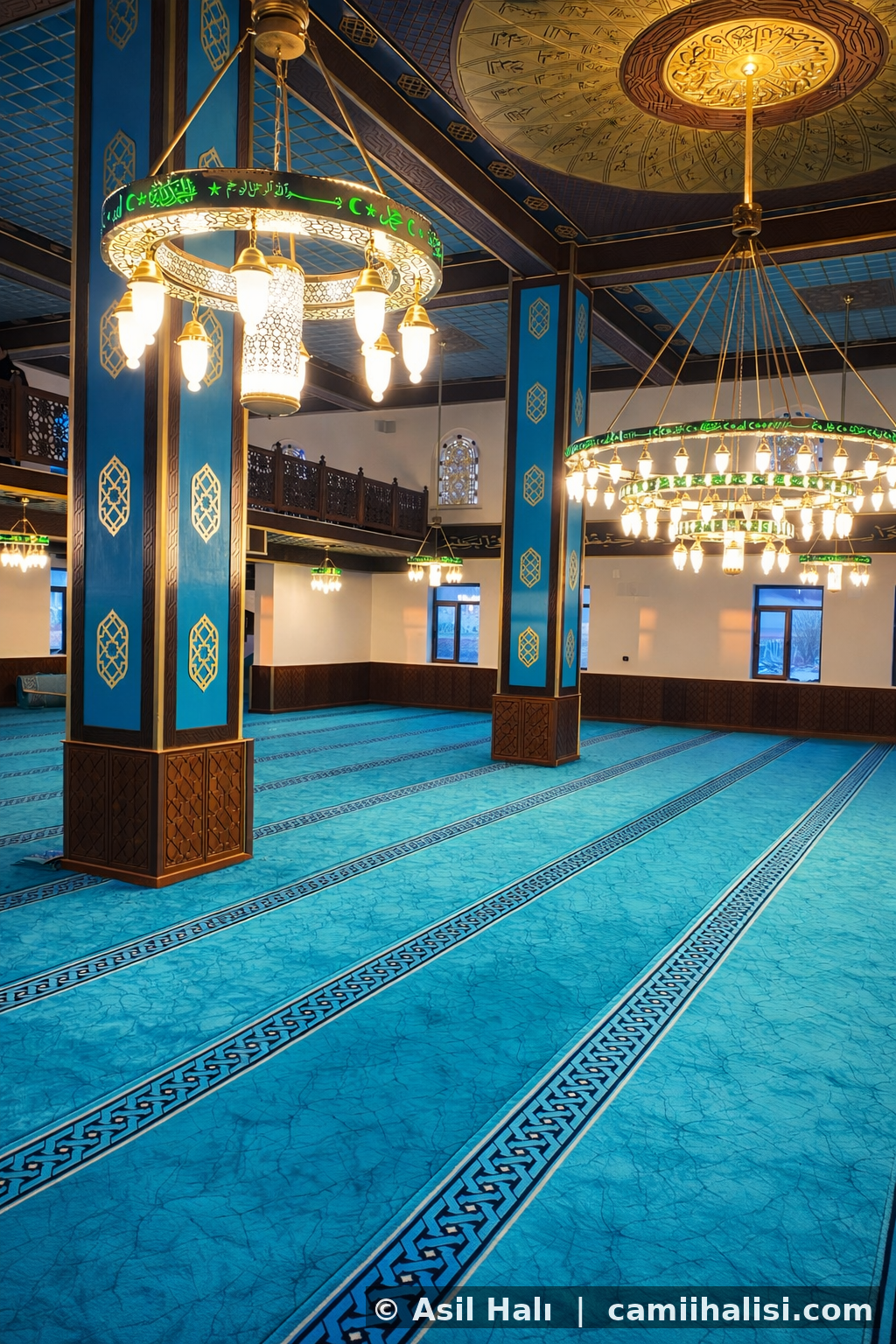 Seccadeli Yün Cami Halısı