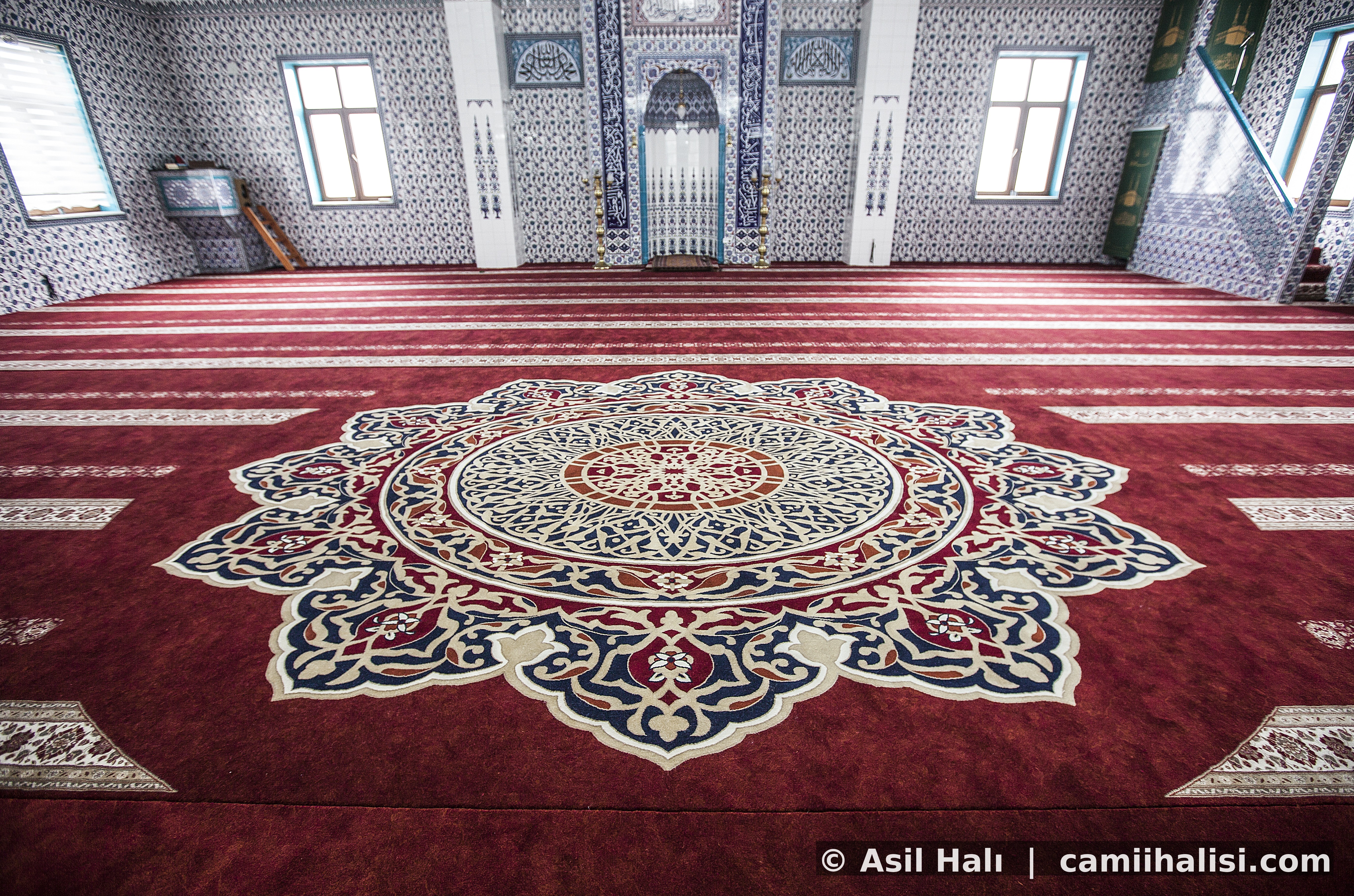 Tamamlanan Cami Halısı Projesi